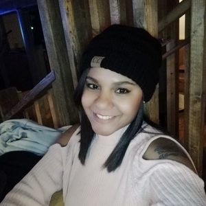 Meet your Posher, Jeanine